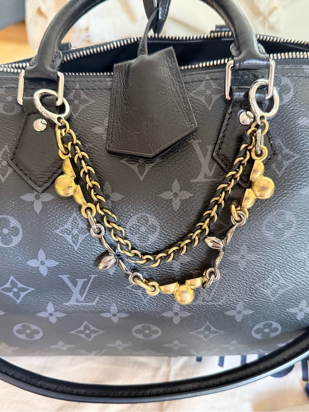 Louis Vuitton Speedy Soft 30, Monogram Eclipse. Hard to find!